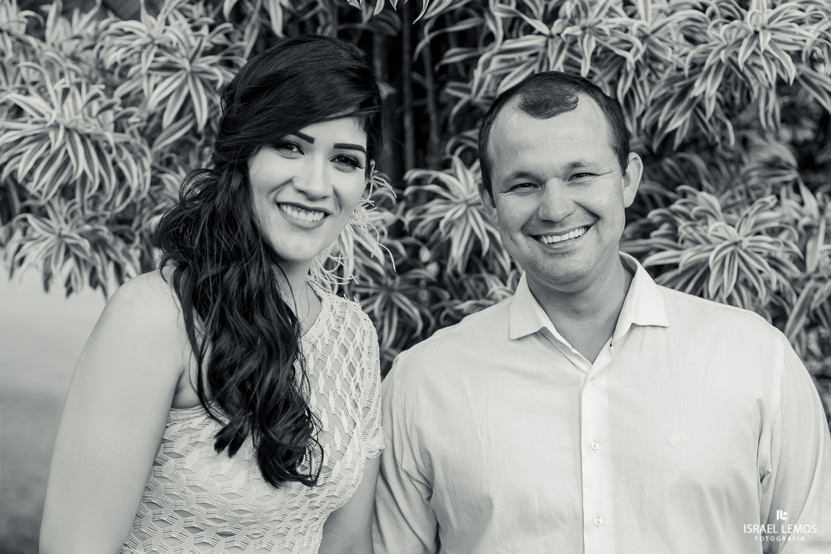 Fotografo de casamentos da cidade de Para de minas e região casal Mariana e Ramon da cidade vizinha de Pitangui   com produção de roupa de maquiagem by Carlos nogueira foto e video para casamento