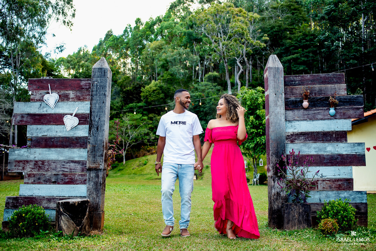Fotografos de casamento na cidade de Juatuba com drone e muito amor