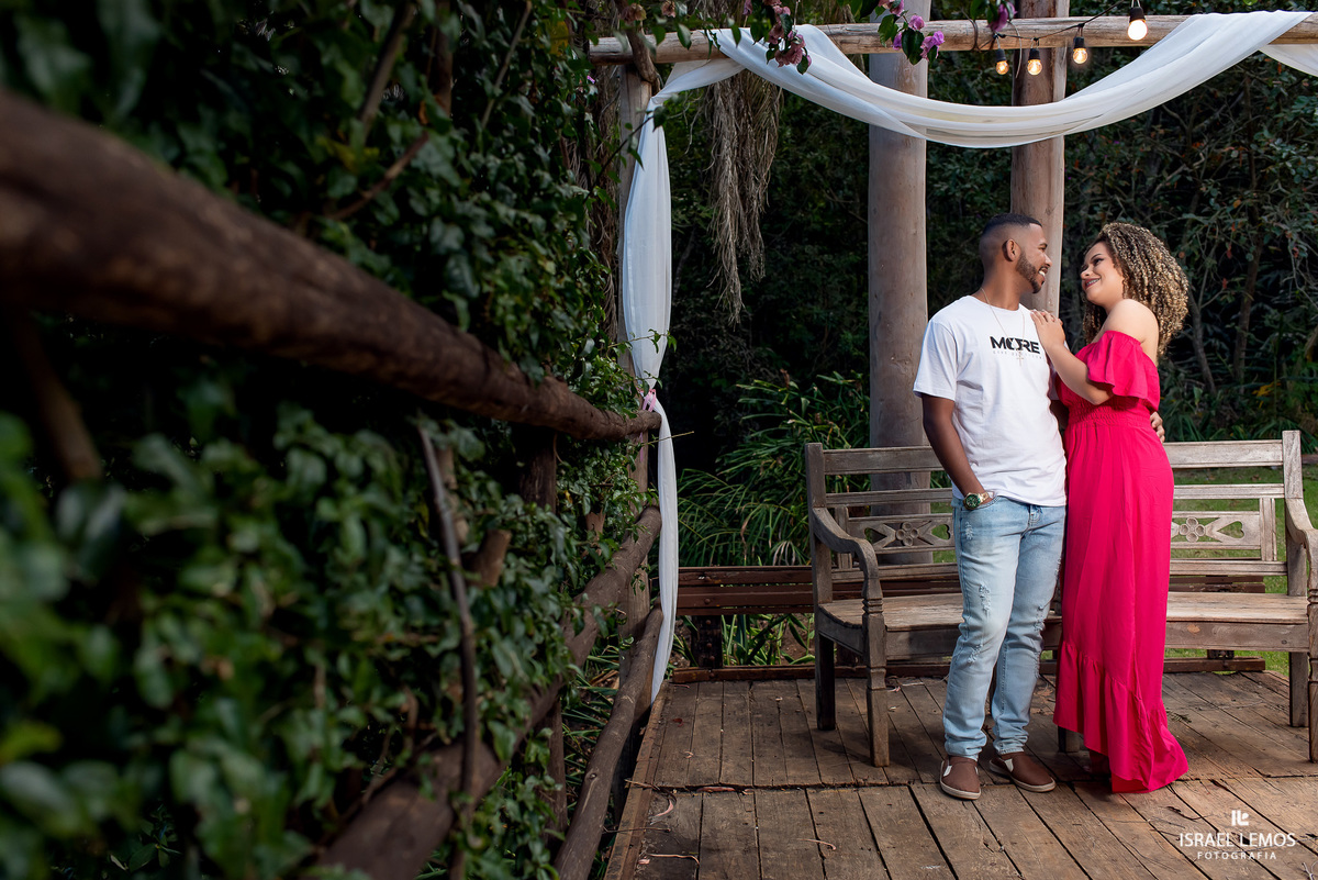 Fotografos de casamento na cidade de Juatuba com drone e muito amor