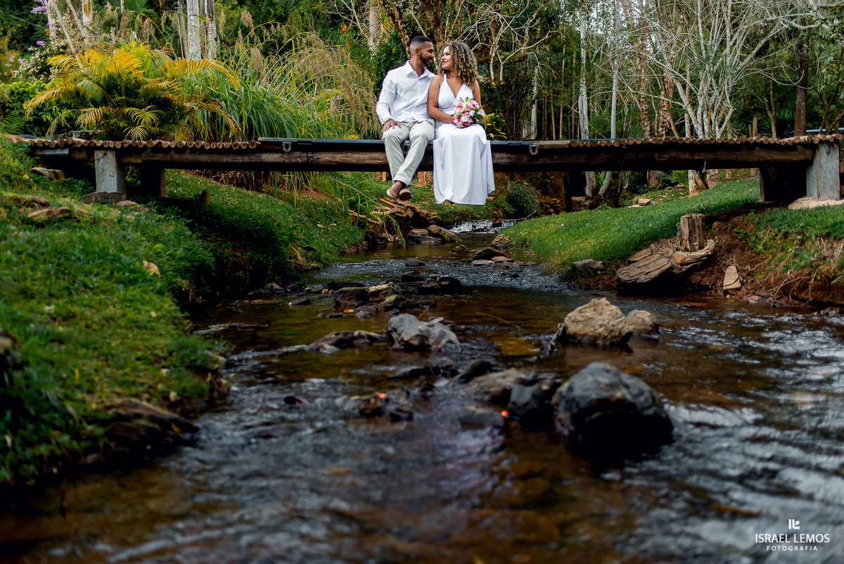 Fotografos de casamento na cidade de Juatuba com drone e muito amor