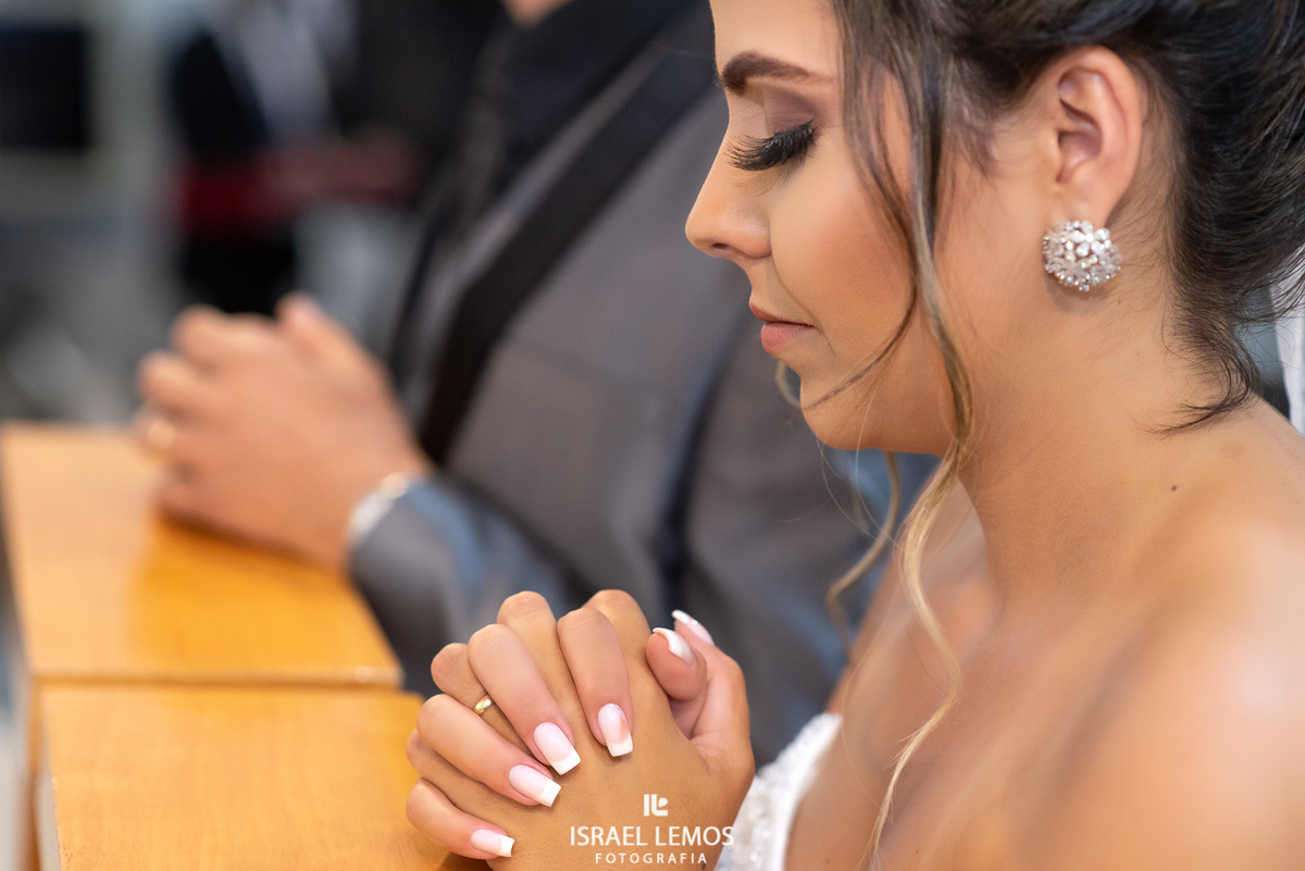momento de oração pela noiva