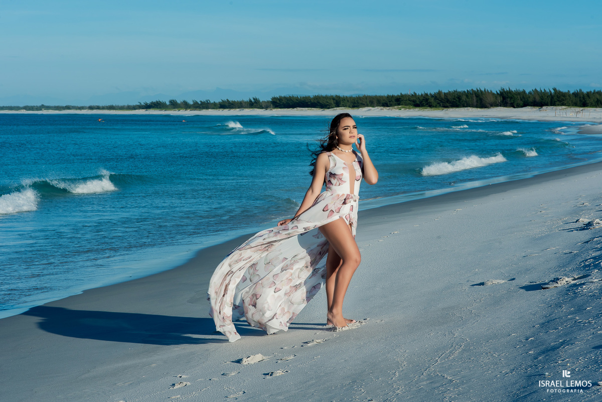 debutante na praia