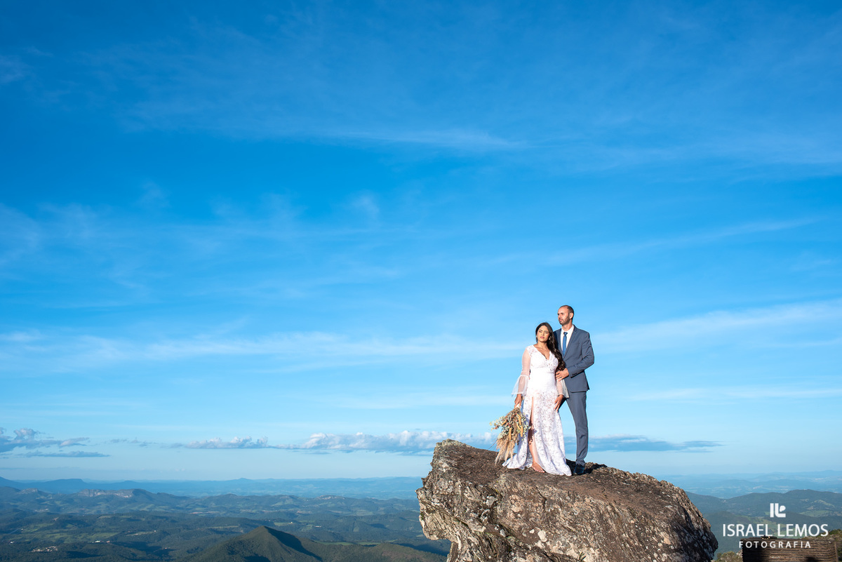 foto de tirar o galego em serra da piedade pelo fotografo de casamentos Israel Lemos para de minas