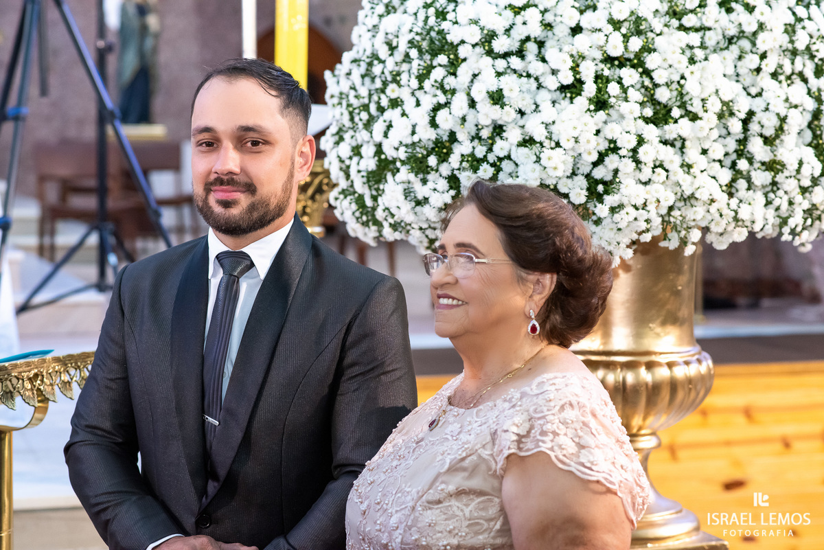 Matriz nossa senhora da piedade em Para de minas Luana e guilherme casamento