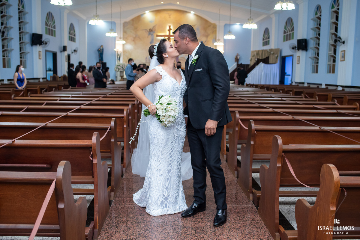 saída da noiva casamento em para de minas fotografo para de minas para o mundo