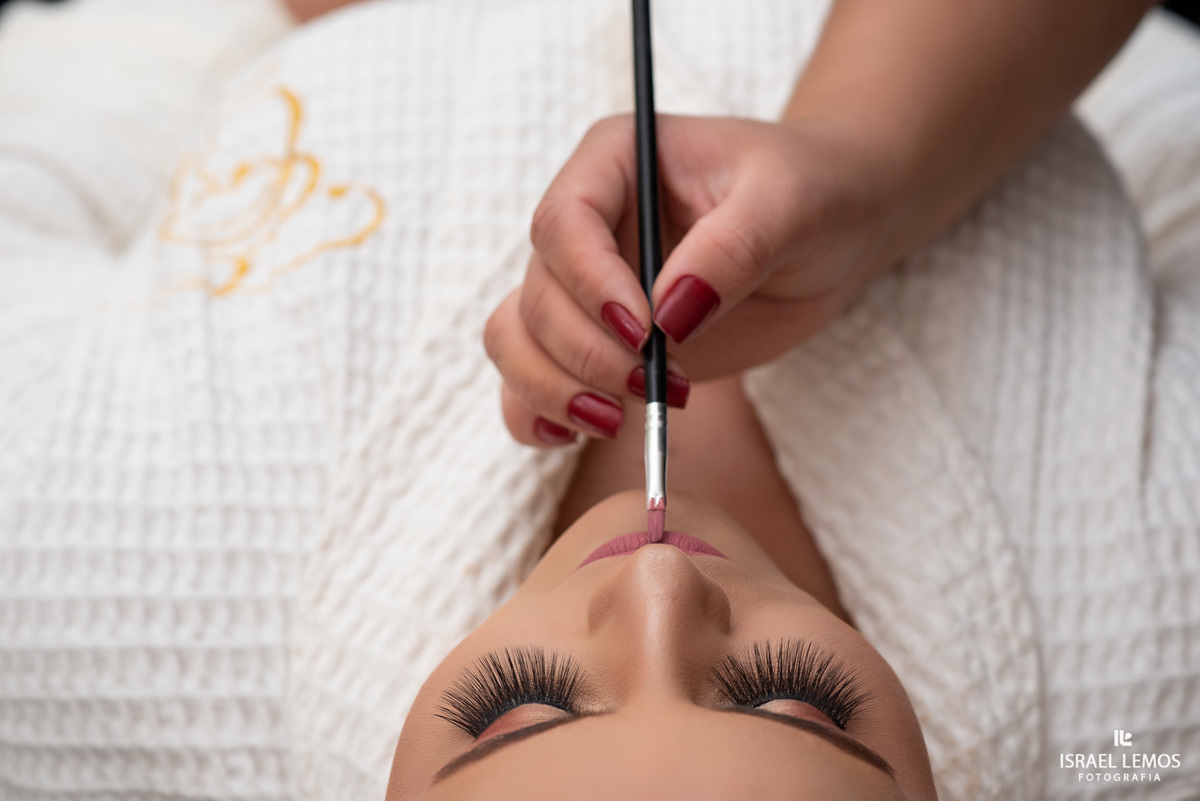 como achar uma maquiagem para noivas em Para de minas