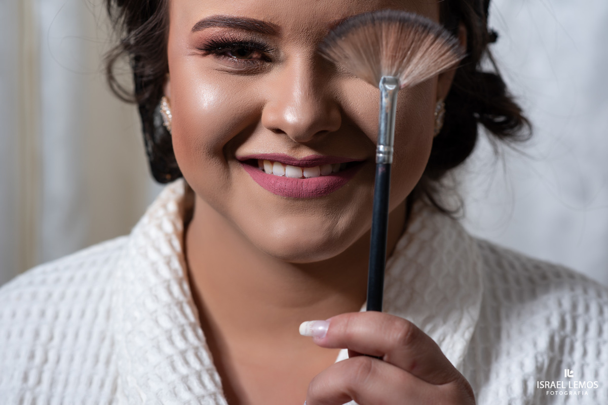 como achar uma maquiagem para noivas em Para de minas eriça damas