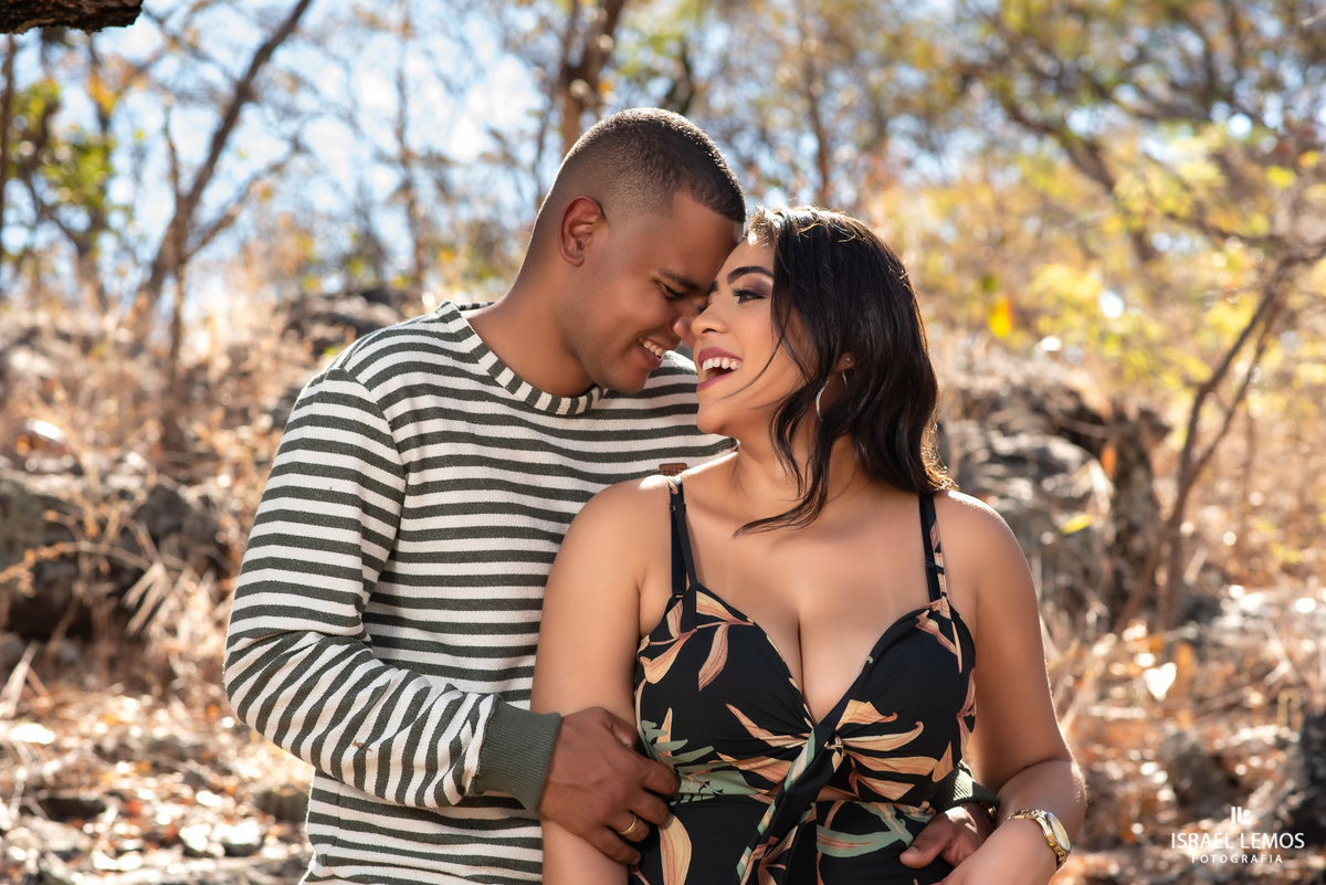 Casal da cidade de Pitangui realiza ensaio fotografico em serra do cipo