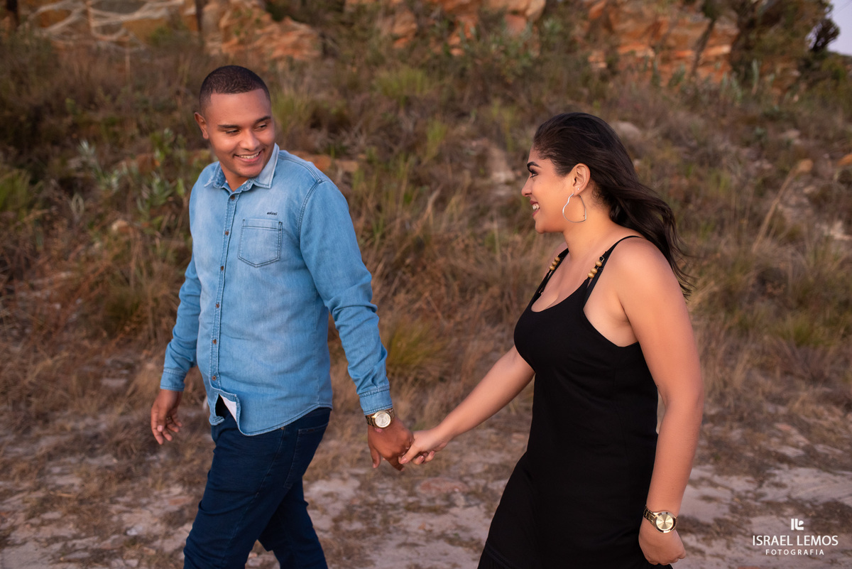 casal nogueira e Thais Souza paiol da cidade de Pitanguiaserra do cipo