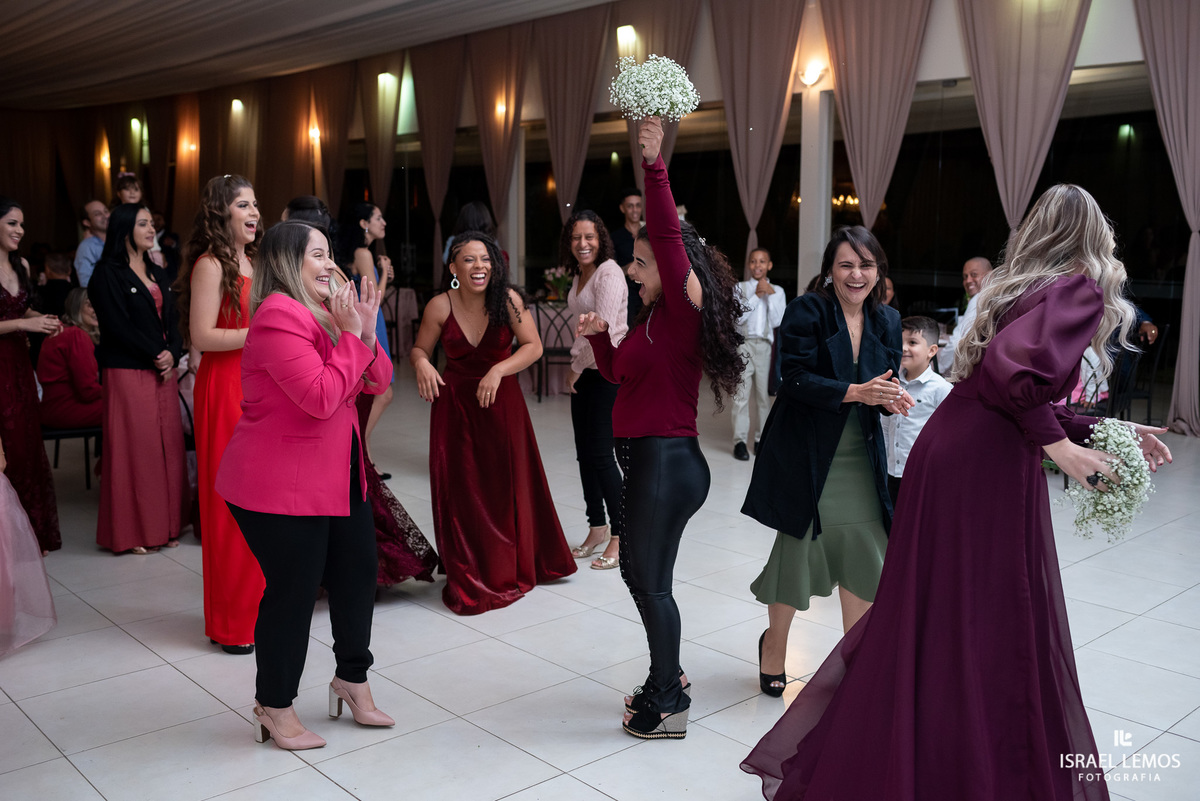 olha quem pegou o buque em para de minas