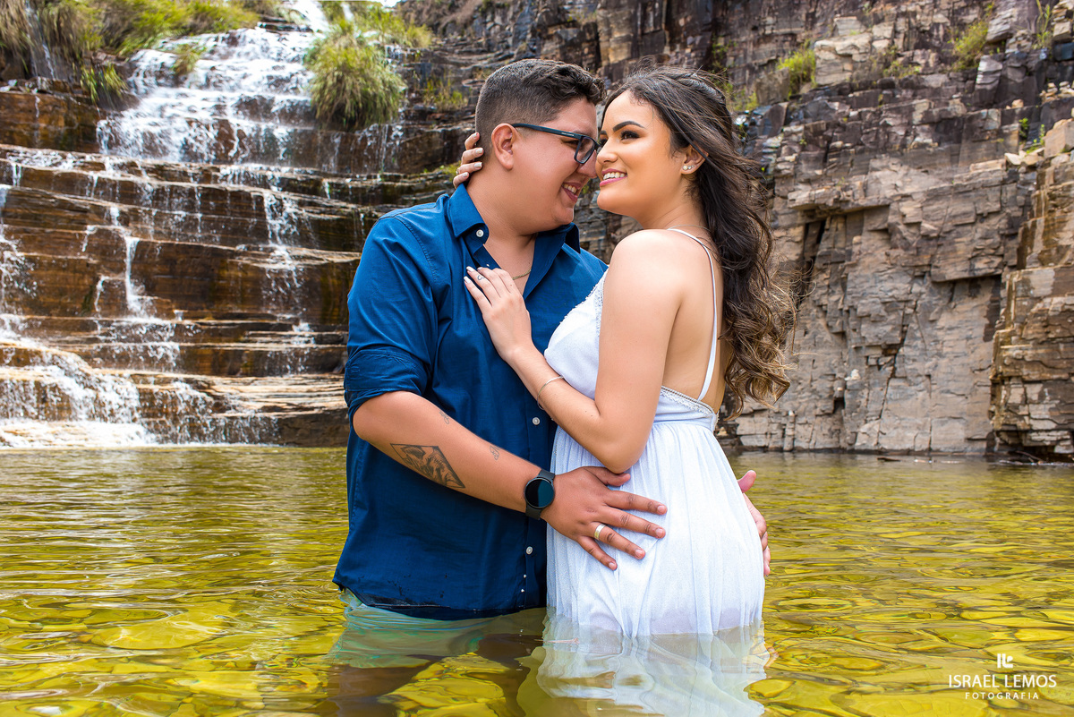 Fotografo faz ensaio na cidade de Capitólio casal veio de Sao paulo em busca do fotografo Israellemos Capitolio 