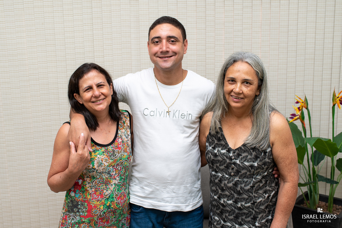Oi, pessoal! Agora é momento de ver como foi a cerimônia de casamento de Jessica e Moises, que aconteceu na Igreja Matriz de Nossa Senhora da Piedade, em Pará de Minas/MG, celebrada pelo padre Adriano.
