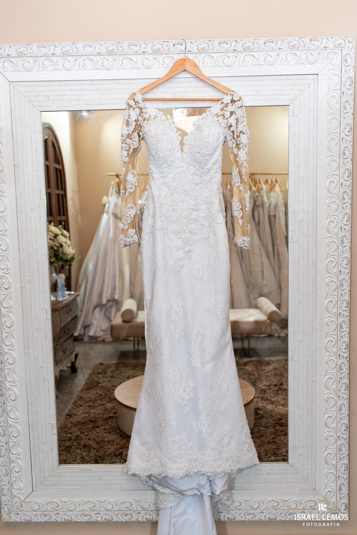 Oi, pessoal! Agora é momento de ver como foi a cerimônia de casamento de Jessica e Moises, que aconteceu na Igreja Matriz de Nossa Senhora da Piedade, em Pará de Minas/MG, celebrada pelo padre Adriano.