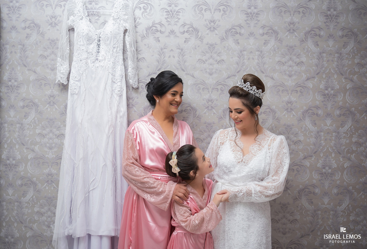 noiva com sua filha