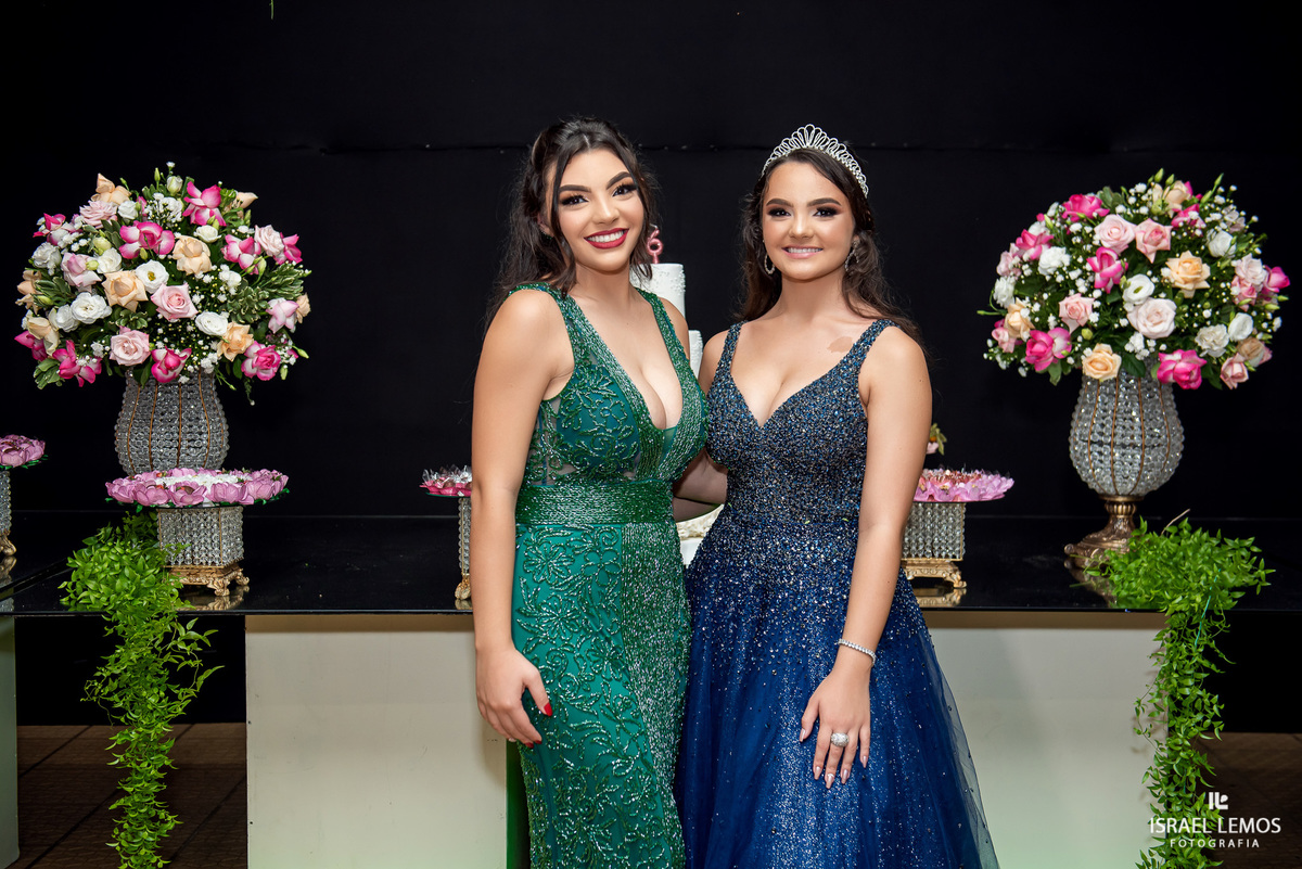 Fotografia de 15 anos na cidade de Juatuba debutante Ana Flavia fotos Israel Lemos fotografo em Juatuba 