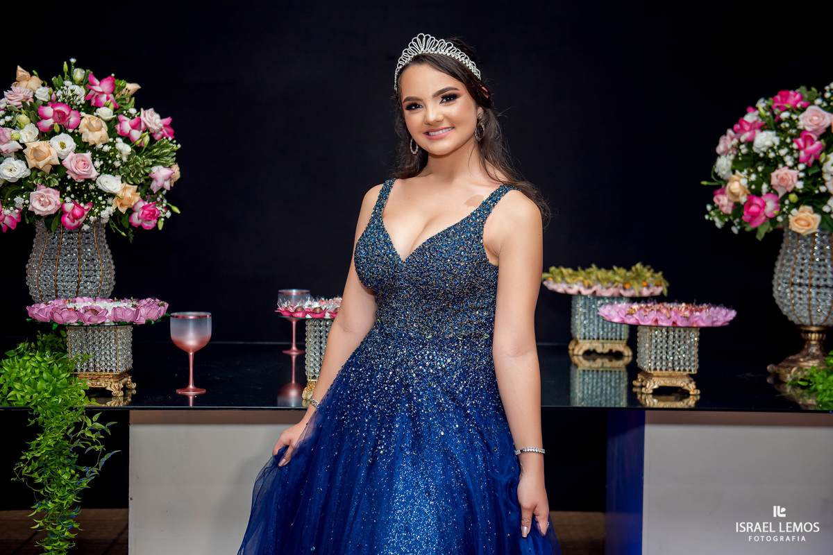 Fotografia de 15 anos na cidade de Juatuba debutante Ana Flavia fotos Israel Lemos fotografo em Juatuba 