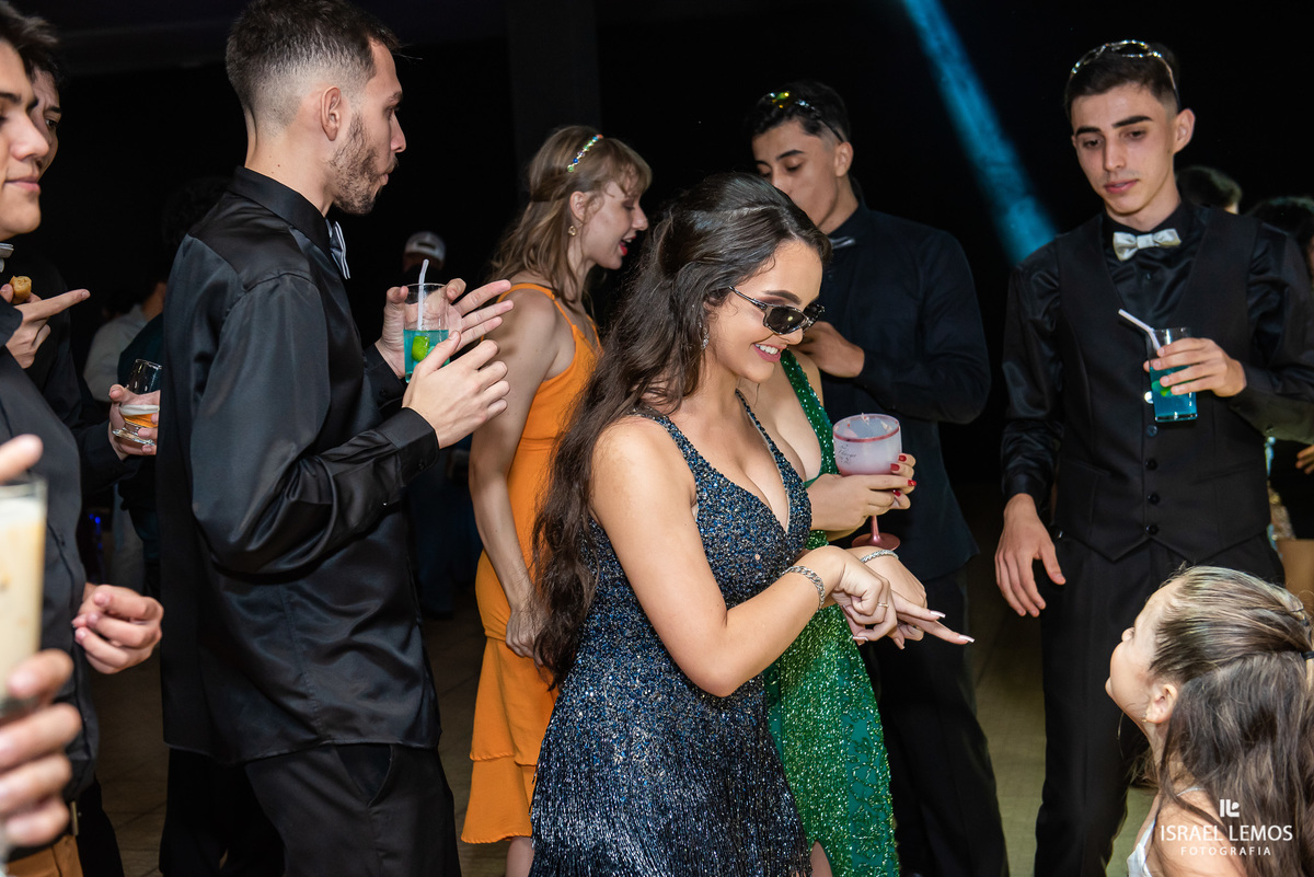 Fotografia de 15 anos na cidade de Juatuba debutante Ana Flavia fotos Israel Lemos fotografo em Juatuba 