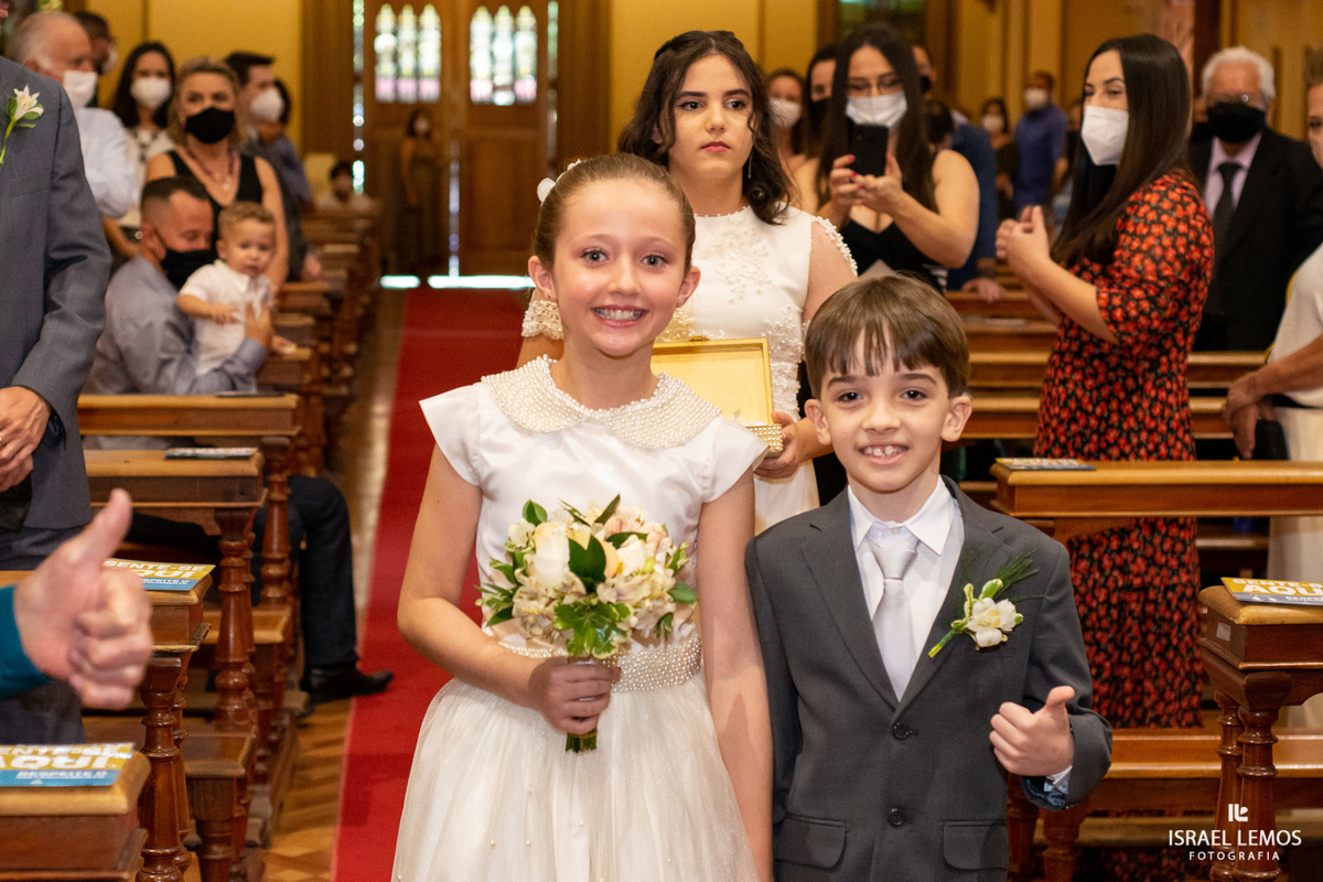 Fotografia de casamento na igreja de Boa  Viajem em Belo Horizonte MG