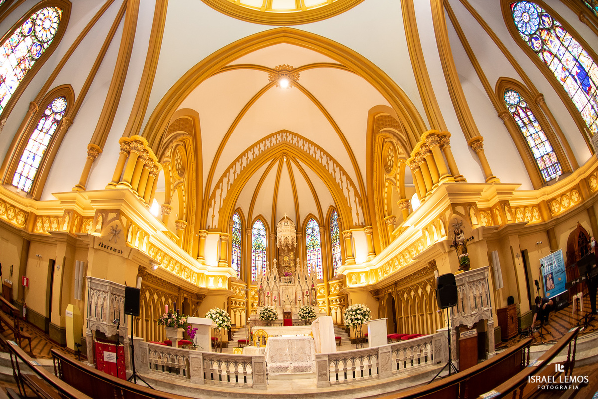 Fotografia de casamento na igreja de Boa  Viajem em Belo Horizonte MG