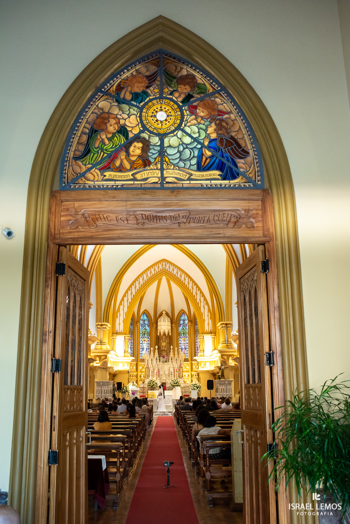 Fotografia de casamento na igreja de Boa  Viajem em Belo Horizonte MG