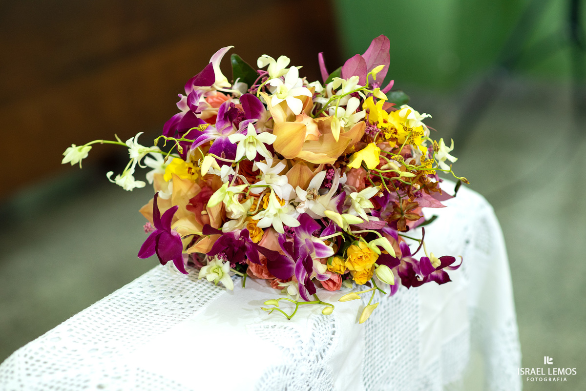 Casamento na cidade de pitangui do casal Isabela e Paulinho na igreja de nossa senhora do pilar o casamento do ano
