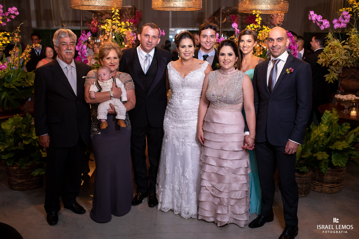 Fotografia de Casamento da Isabela e Paulinho, que aconteceu em Pitangui MG

Mais um casamento em Pitangui MG com uma energia sensacional!

É sempre muito bom estar com pessoas que curtem a vida de uma maneira leve e transbordam felicidade. Um casamento l