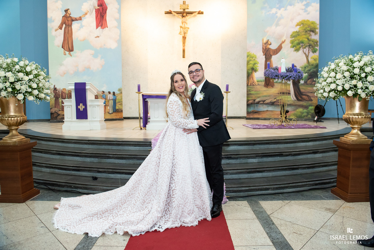 Ana luiza e Lucas noivos de para de minas