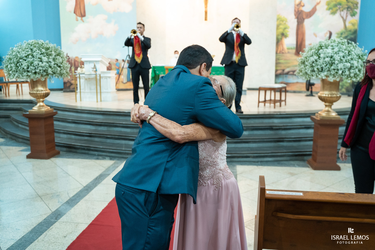 Fotografo na cidade de Para de minas na igreja de sao Francisco Israel Lemos fotografia