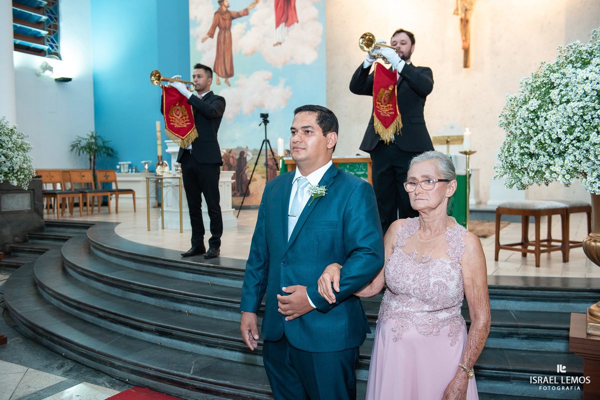Fotografo na cidade de Para de minas na igreja de sao Francisco Israel Lemos fotografia