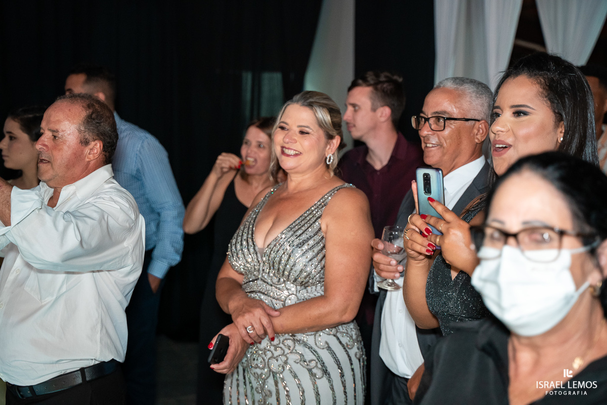 Casamento na cidade de Maravilhas registrado pelas lentes de Israel Lemos fotografo de Para de Minas Casamento na cidade de Maravilhas registrado pelas lentes de Israel Lemos fotografo de Para de Minas 
