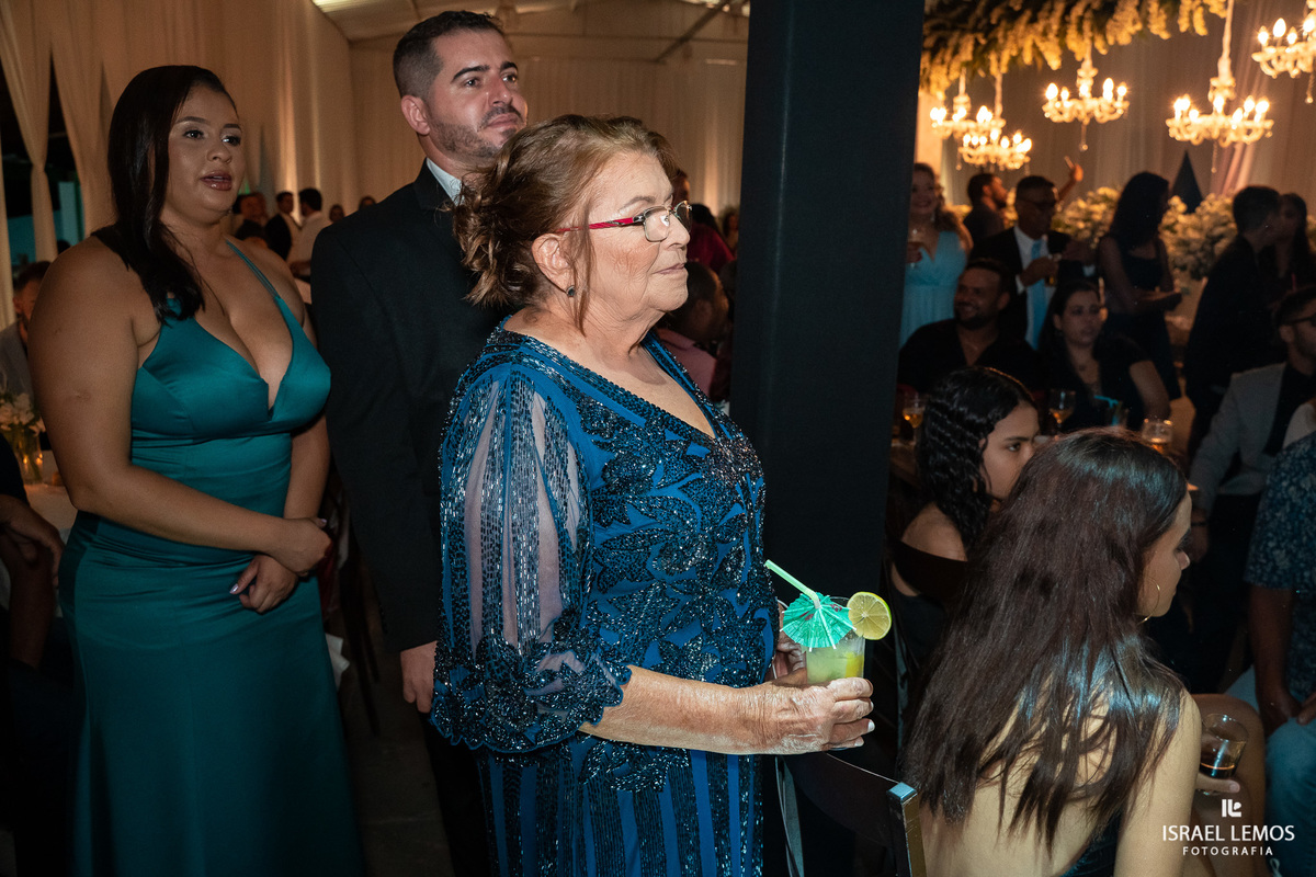 Casamento na cidade de Maravilhas registrado pelas lentes de Israel Lemos fotografo de Para de Minas 