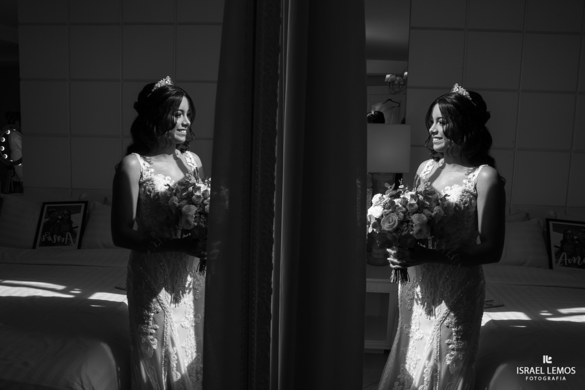 noiva se arruma em hotel da cidade de para de minas Suntory