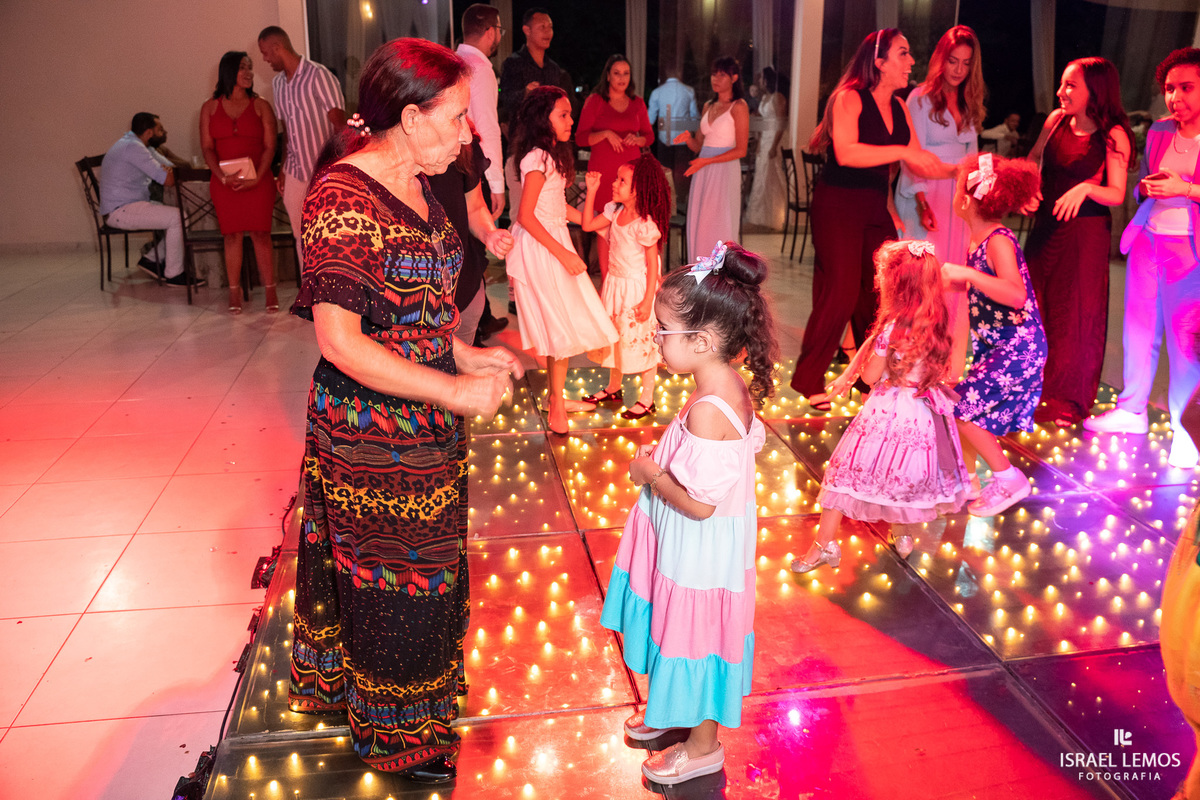 Salão de festa e para celebrar casamento em para de minas espaço joseville