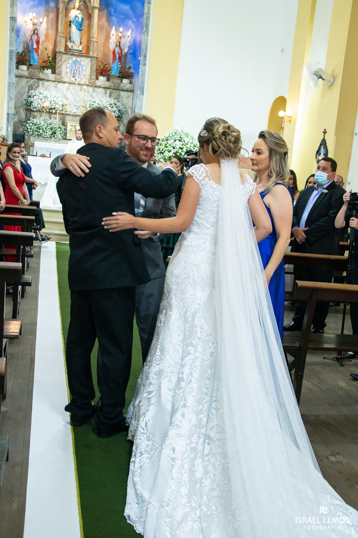 Casamento na cidade de Claudio fotografia e video Israel lemos