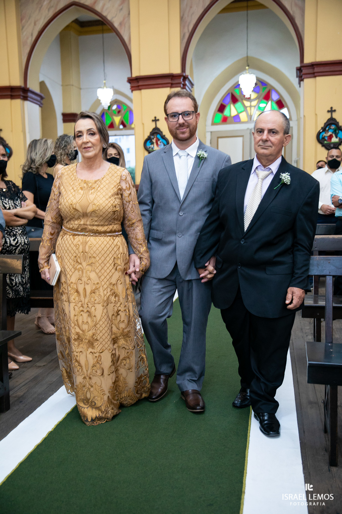 Casamento na cidade de Claudio fotografia e video Israel lemos