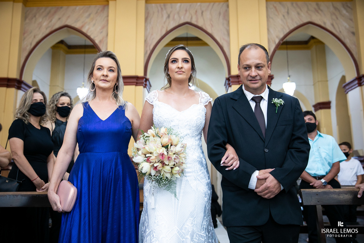 Casamento na cidade de Claudio fotografia e video Israel lemos