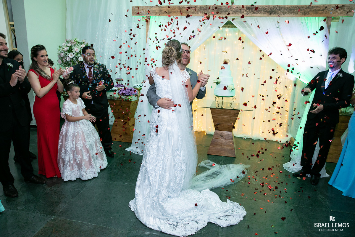 Casamento na cidade de Claudio fotografia e video Israel lemos