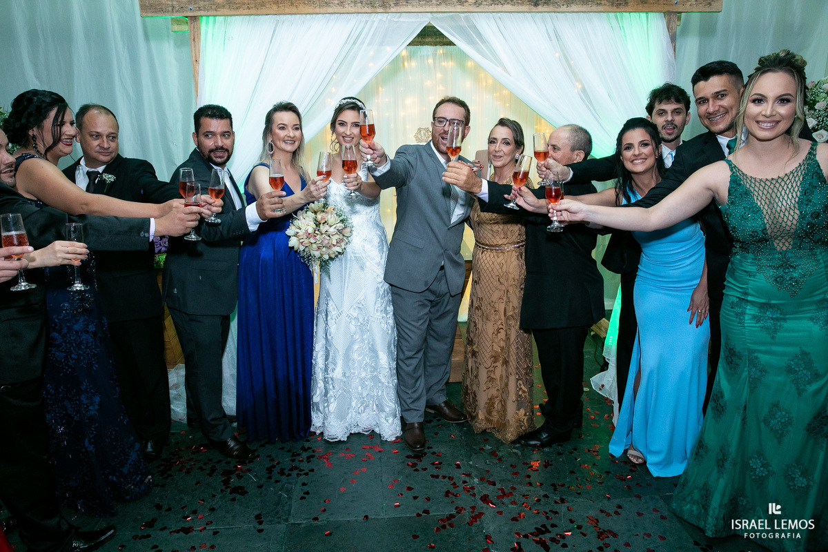 Casamento na cidade de Claudio fotografia e video Israel lemos
