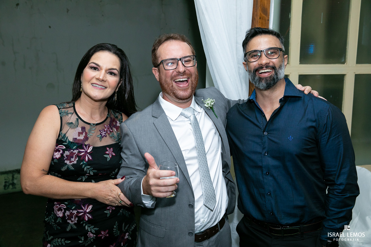 Casamento na cidade de Claudio fotografia e video Israel lemos