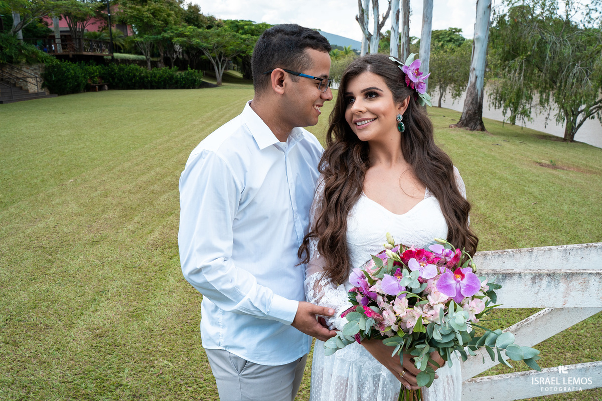 Pré-casamento Thais e Moises que aconteceu na cidade de Pará de Minas - MG