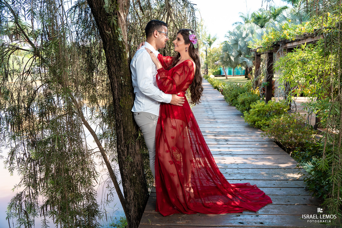 Pré-casamento Thais e Moises que aconteceu na cidade de Pará de Minas - MG fotografo Israel lemos produção de roupa em para de minas
