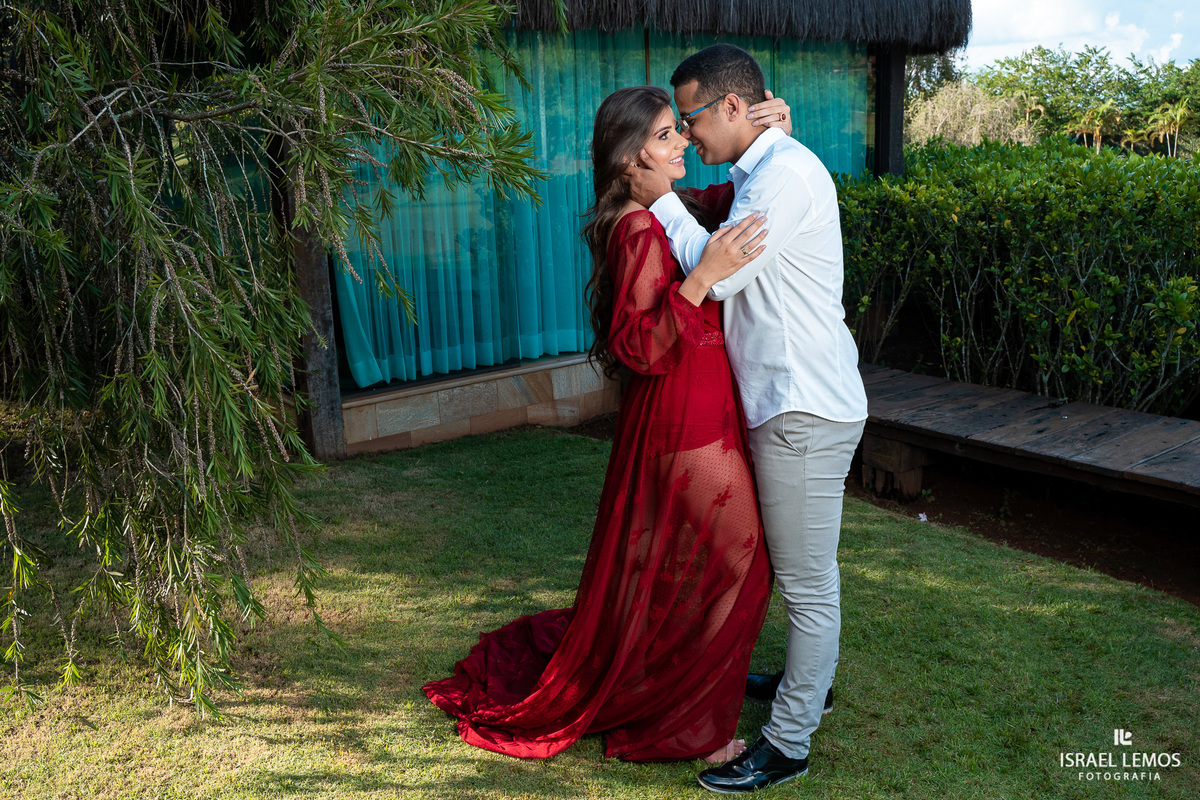 Pré-casamento Thais e Moises que aconteceu na cidade de Pará de Minas - MG fotografo Israel lemos produção de roupa em para de minas