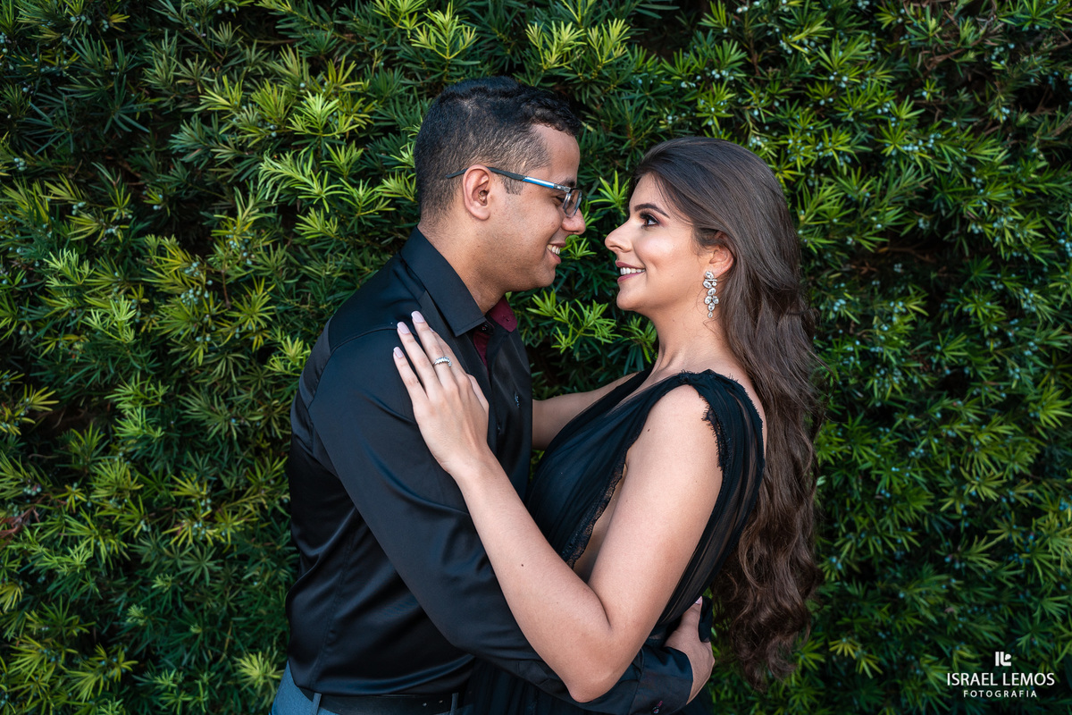 Pré-casamento Thais e Moises que aconteceu na cidade de Pará de Minas - MG fotografo Israel lemos produção de roupa em para de minas