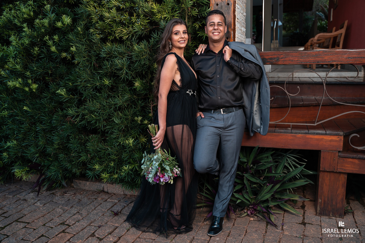 Pré-casamento Thais e Moises que aconteceu na cidade de Pará de Minas - MG fotografo Israel lemos produção de roupa em para de minas