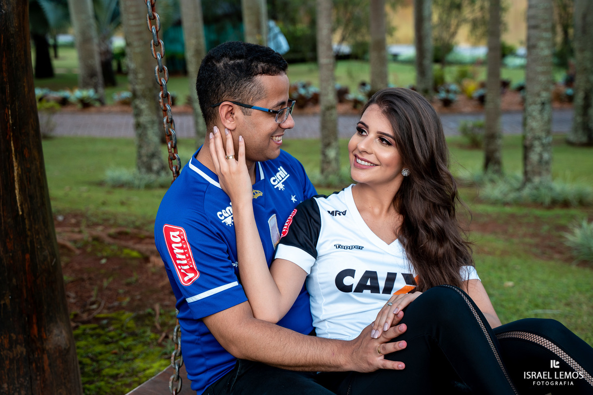 Pré-casamento Thais e Moises que aconteceu na cidade de Pará de Minas - MG fotografo Israel lemos produção de roupa em para de minas