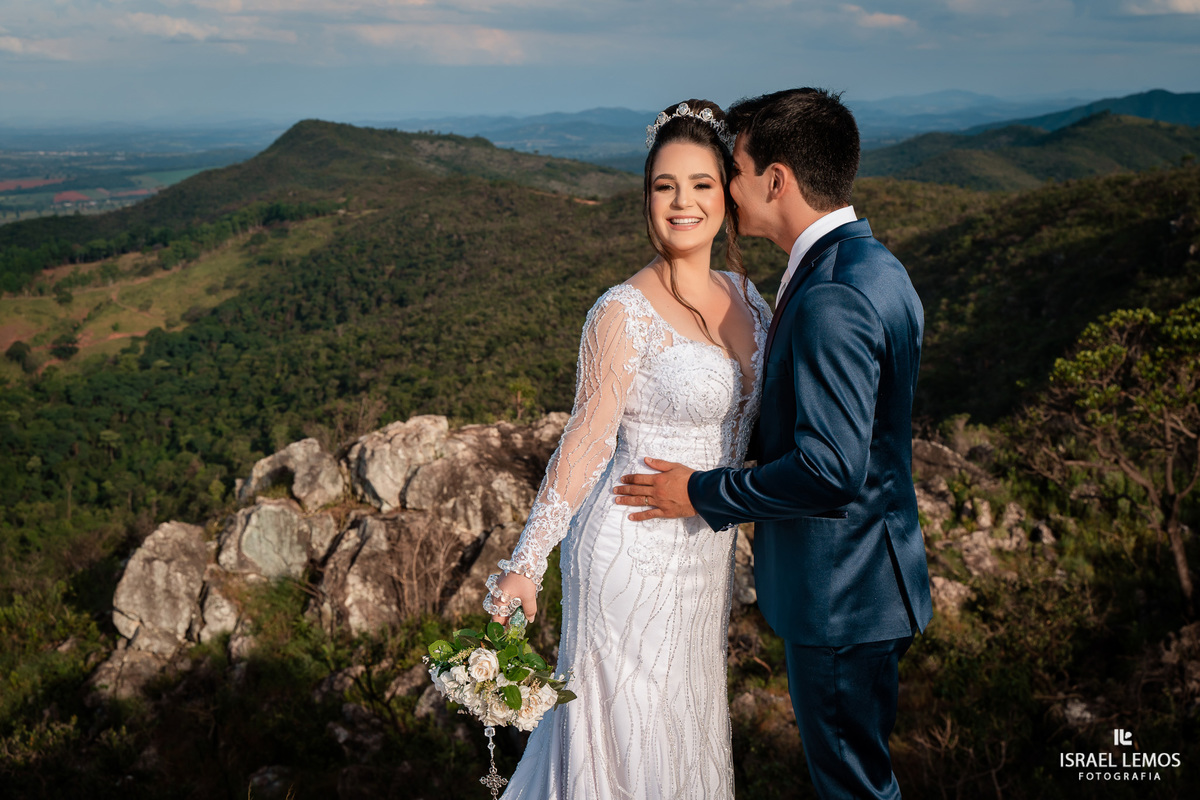 Fotografia de casamento no ponto chique em pequi por Israel lemos fotografia