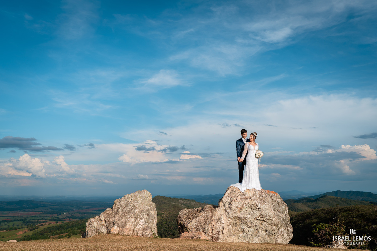 Fotografia de casamento no ponto chique em pequi por Israel lemos fotografia