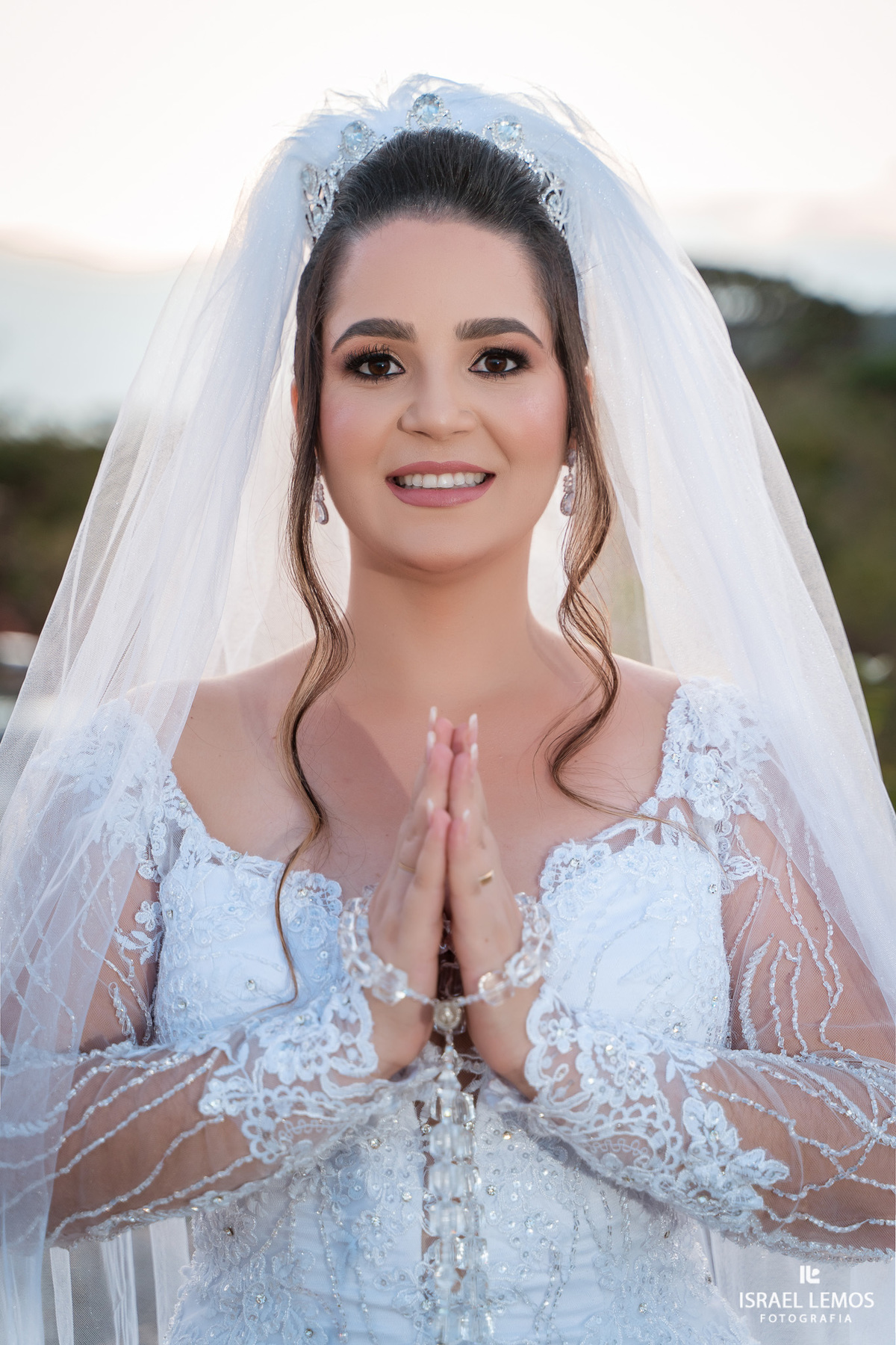 Fotografia de casamento na cidade de Papagaios com vestido de noiva da cidade de papagaios helena noivas