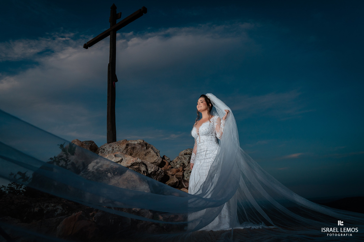 Fotografia de casamento na cidade de Papagaios com vestido de noiva da cidade de papagaios helena noivas
