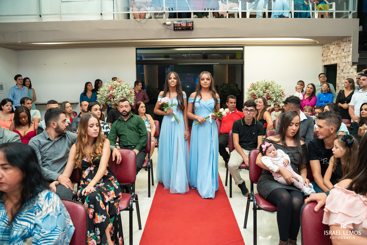 aluguel de vestido de madrinhas e noivas na cidade de contagem como procurar